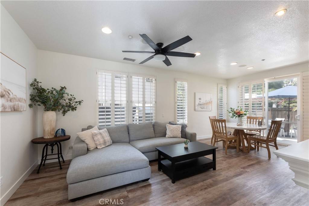 Ladera Ranch, CA 92694,31 Amesbury CT