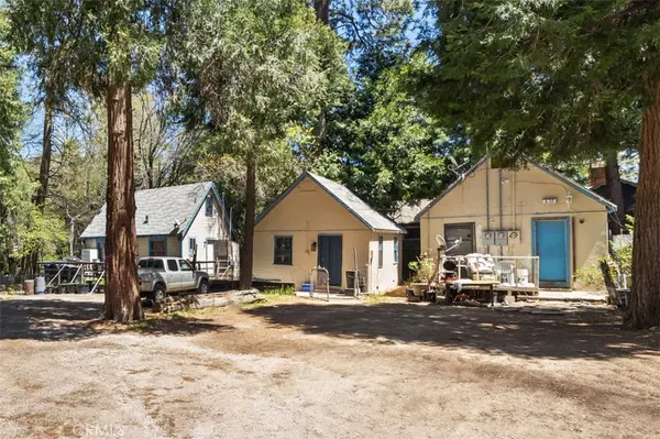 632 Leebert WAY, Crestline, CA 92325