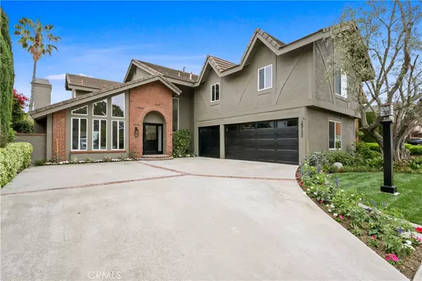 25122 Natama CT, Laguna Hills, CA 92653