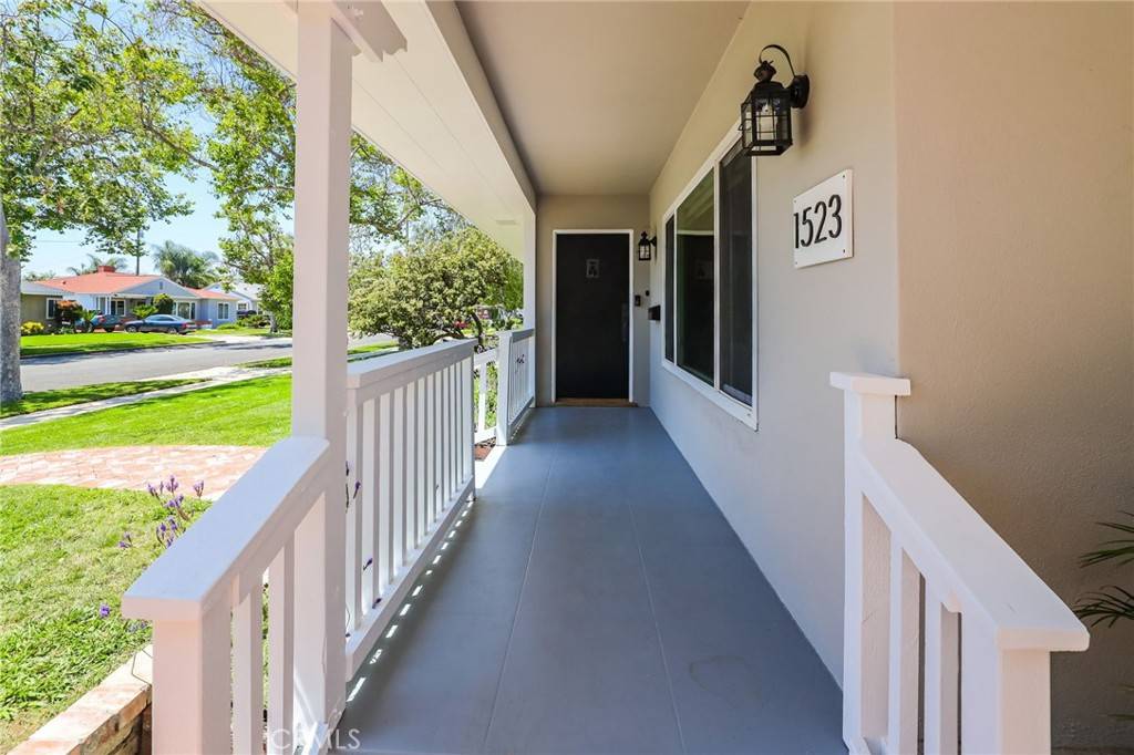 Santa Ana, CA 92706,1523 Freeman ST