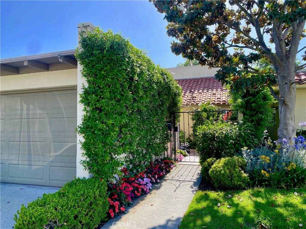 Newport Beach, CA 92660,2211 Vista Hogar