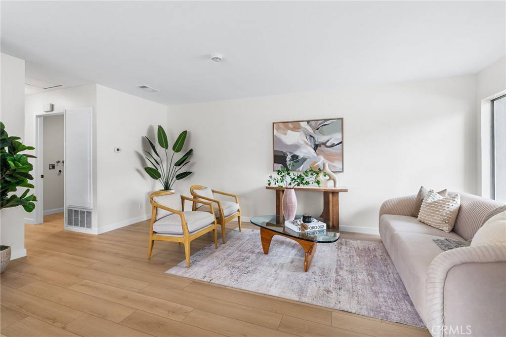 Anaheim, CA 92807,1738 N Cedar Glen DR #B