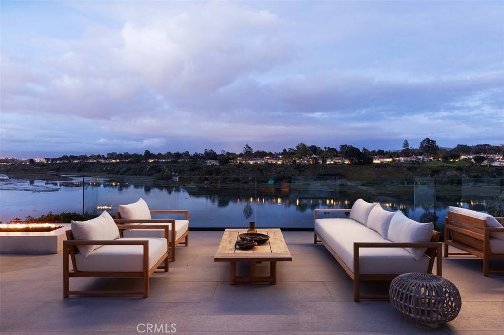 Newport Beach, CA 92660,1936 Galaxy DR