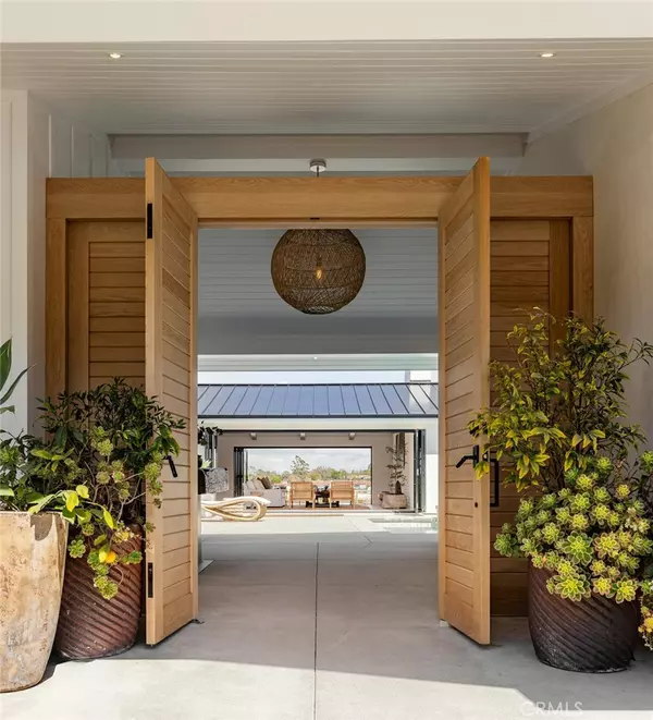 Newport Beach, CA 92660,1936 Galaxy DR