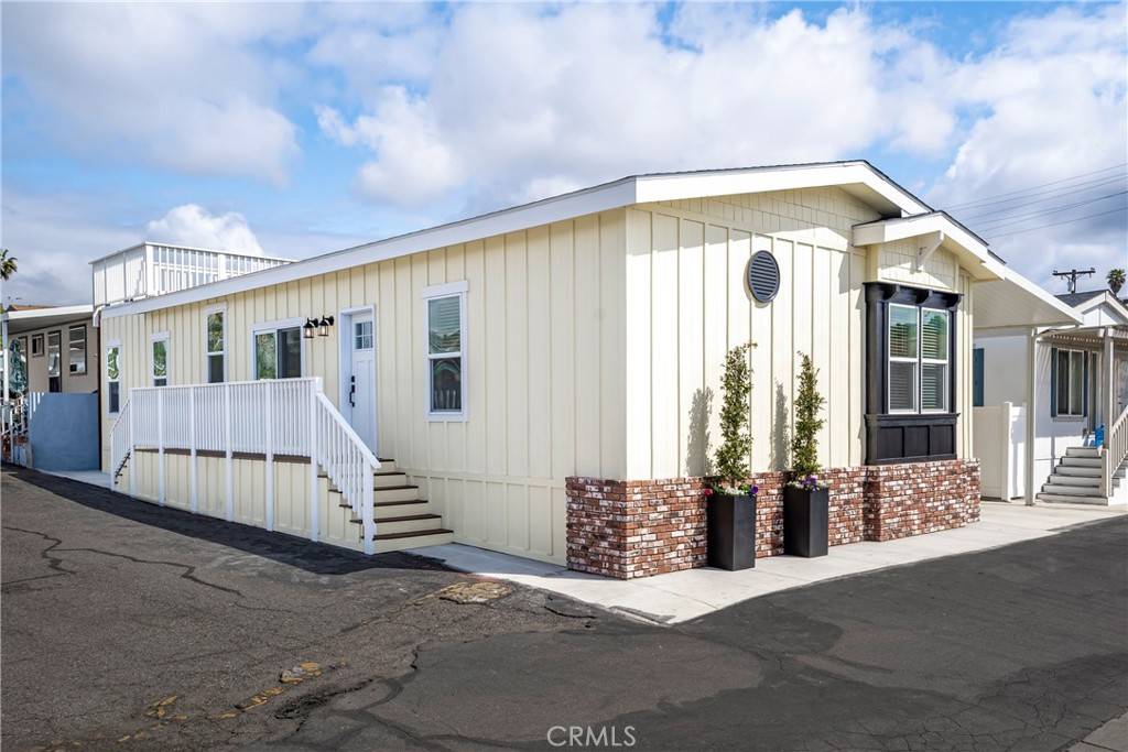 San Clemente, CA 92672,114 Shell DR