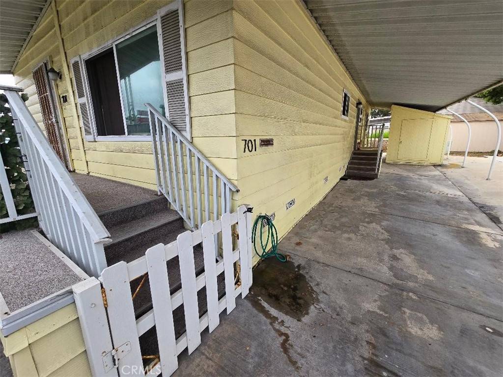 Huntington Beach, CA 92648,80 Huntington St #701