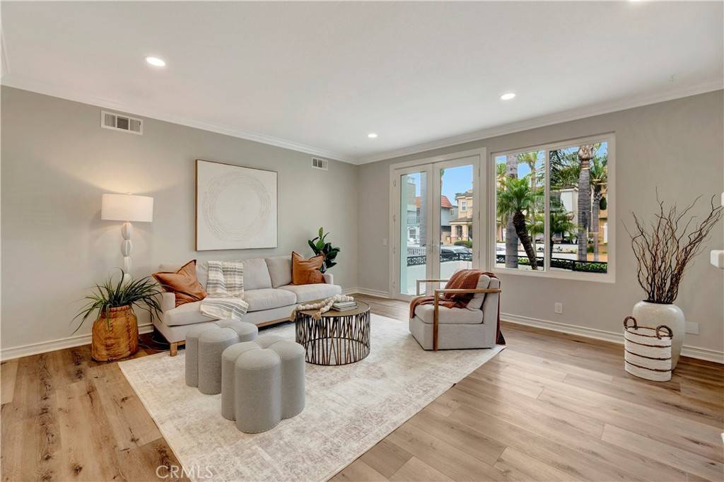 Huntington Beach, CA 92648,311 22nd ST