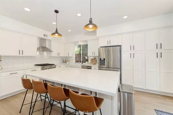 Rancho Santa Margarita, CA 92688,11 Lark DR