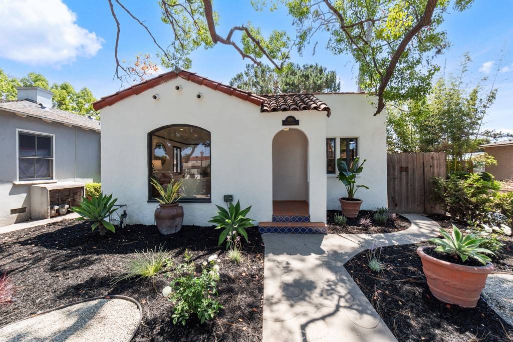 3556 Olive AVE, Long Beach, CA 90807