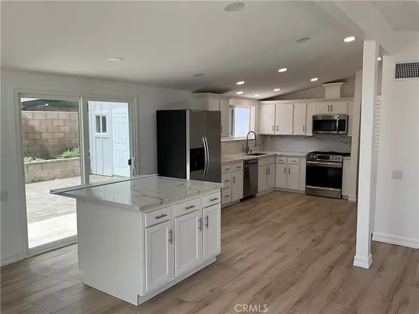 Tustin, CA 92780,13031 Chaplet PL