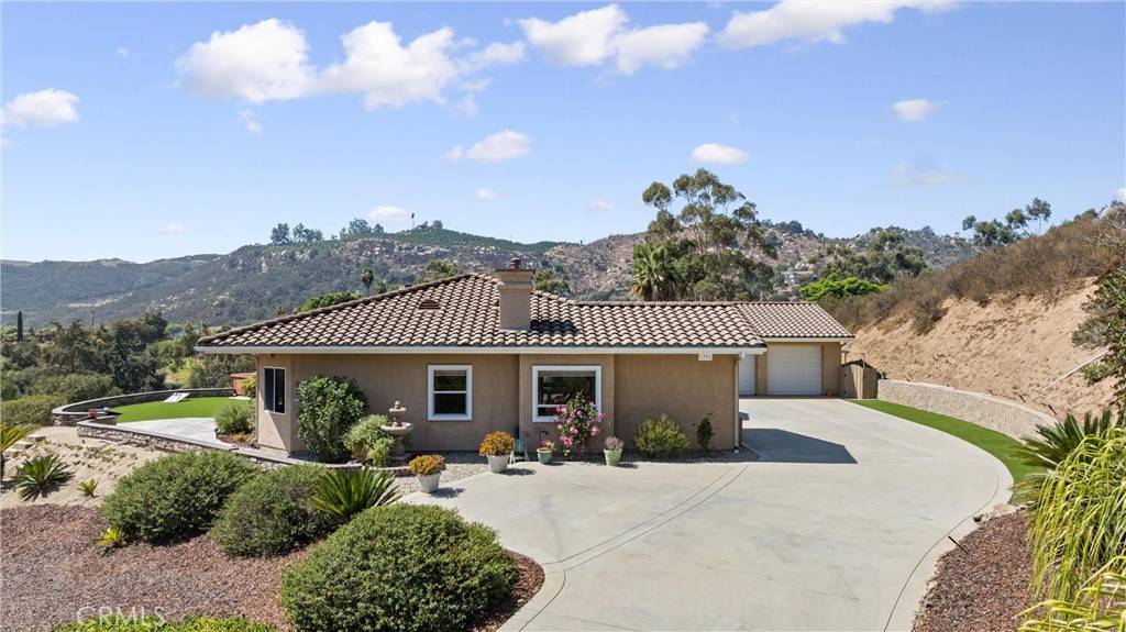Escondido, CA 92026,1791 Tierra Libertia RD