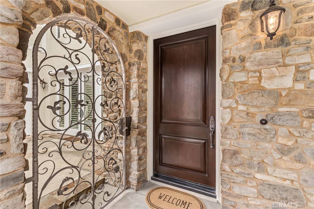 Ladera Ranch, CA 92694,12 John