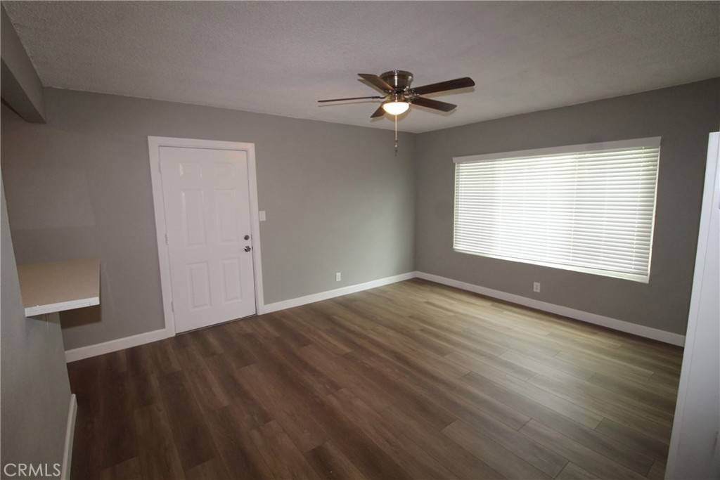 Compton, CA 90221,1911 N Santa Fe AVE #1