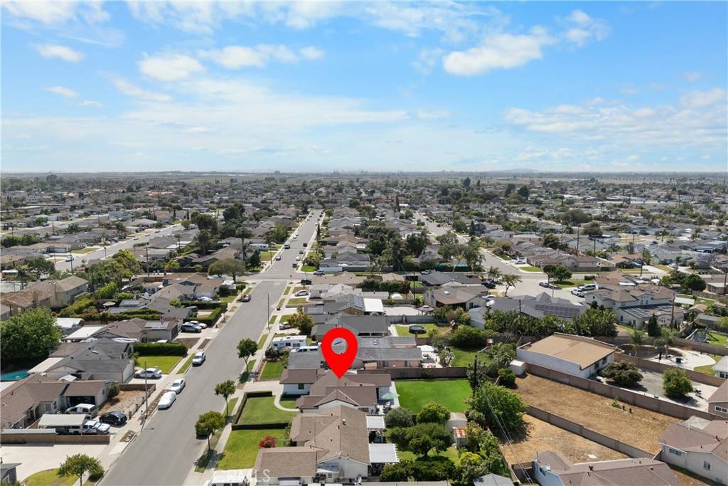 Westminster, CA 92683,5821 Abraham AVE