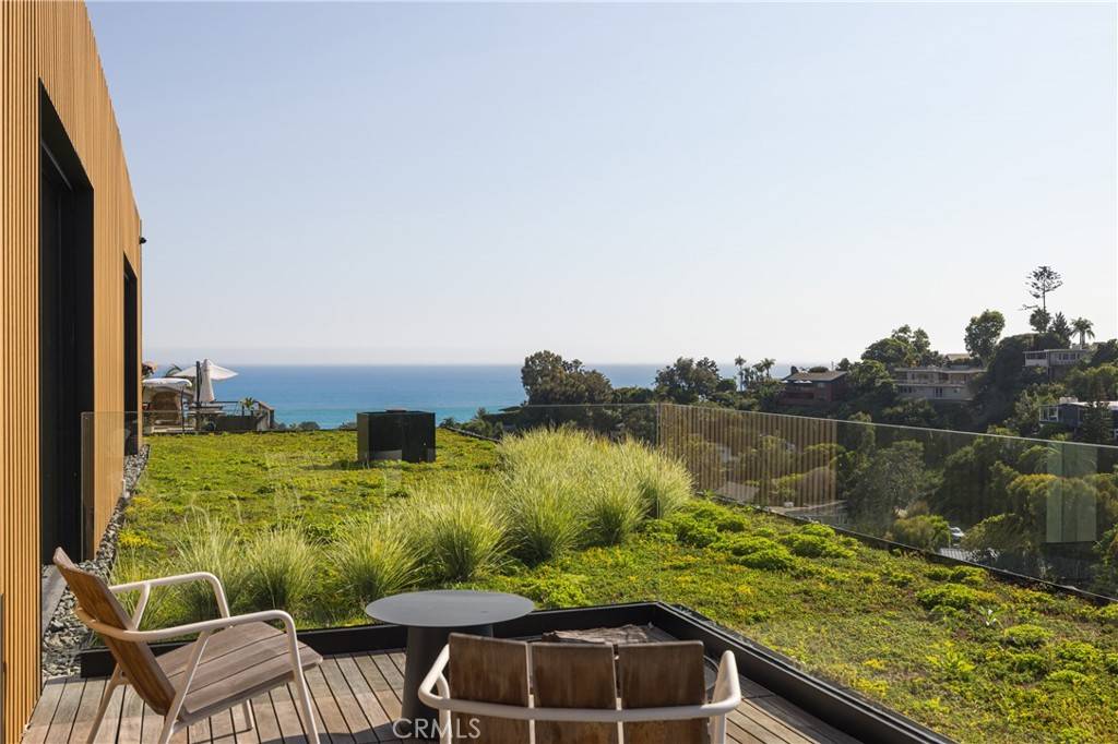 Laguna Beach, CA 92651,1000 Oriole DR
