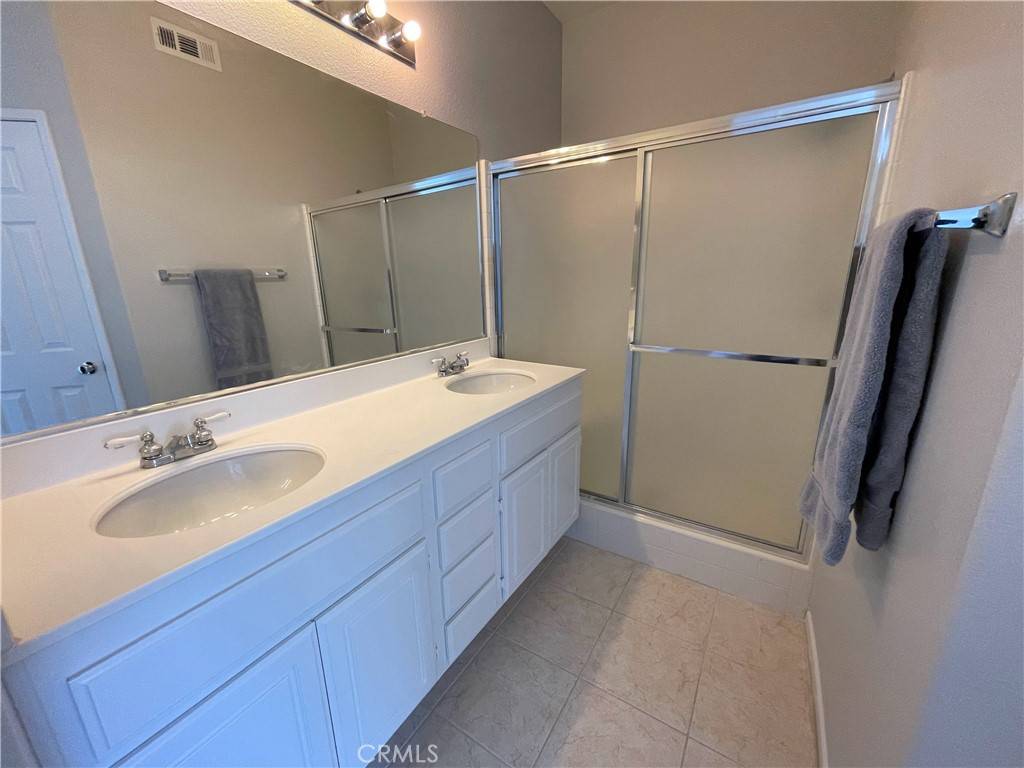 Irvine, CA 92618,3501 Orangewood