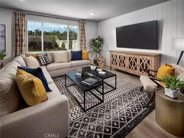 Lake Elsinore, CA 92532,19533 Hanging Rock RD