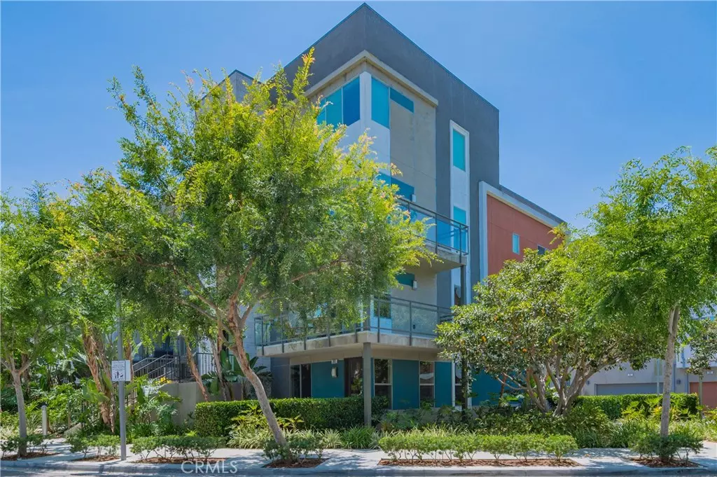 Irvine, CA 92612,312 Rockefeller