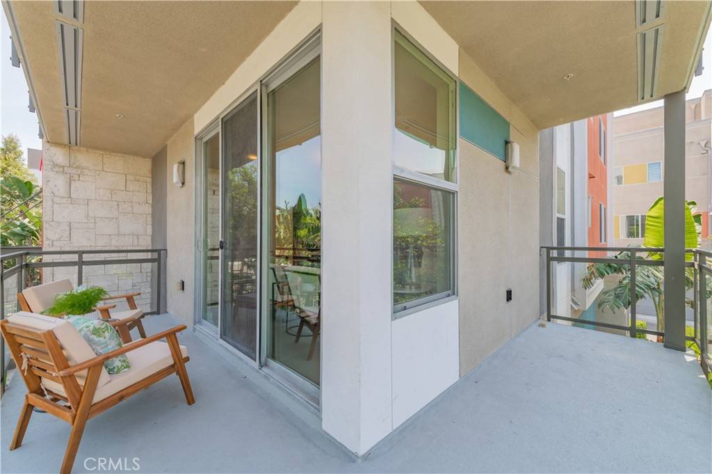Irvine, CA 92612,312 Rockefeller