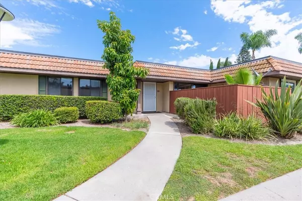 Aliso Viejo, CA 92656,23401 Via San Miguel
