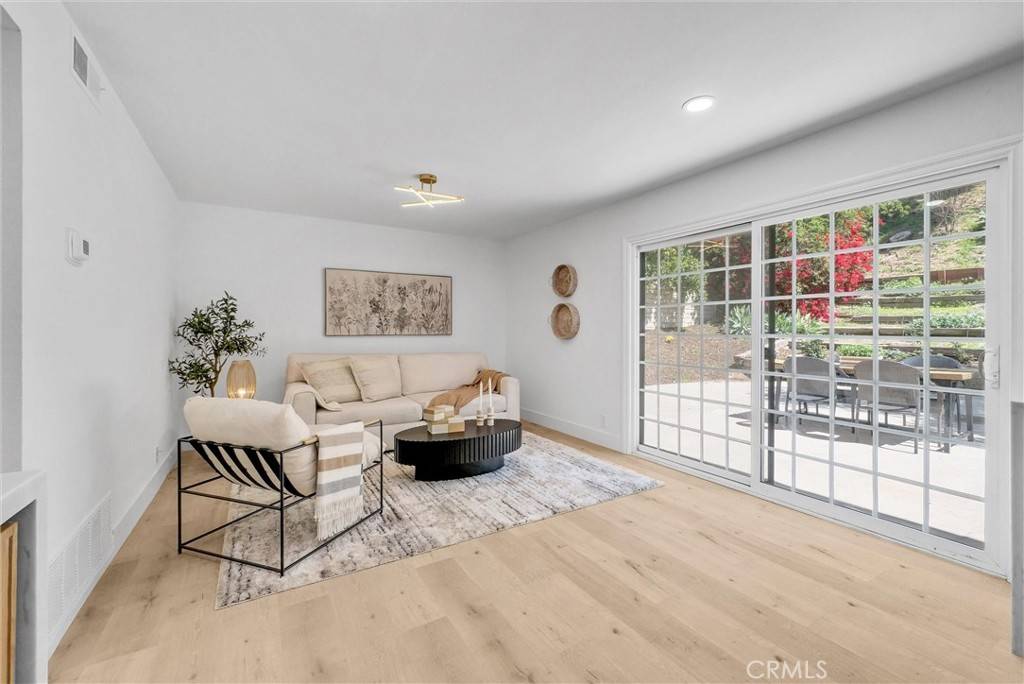 Diamond Bar, CA 91765,626 Ritter ST