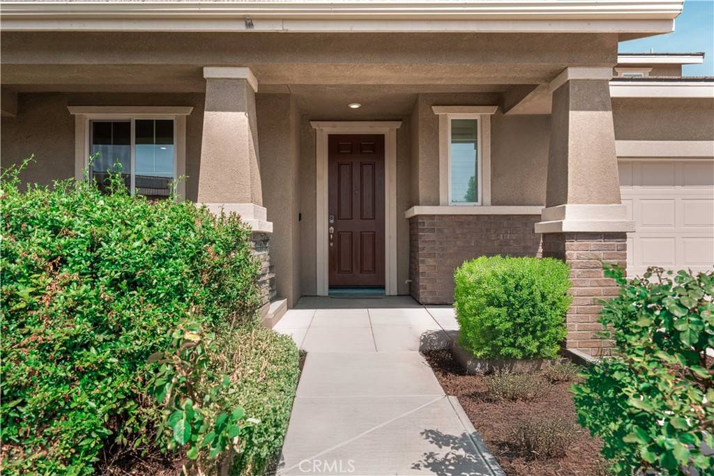 Jurupa Valley, CA 91752,6940 Lagoon CT