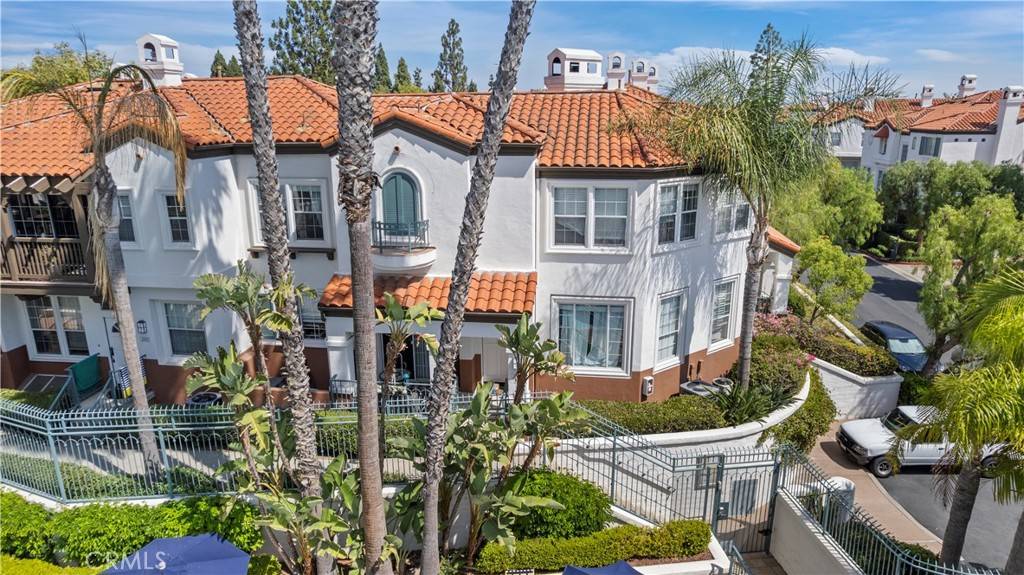 2911 Ballesteros LN,  Tustin,  CA 92782