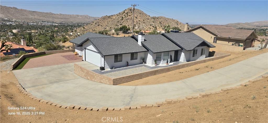 55578 Free Gold DR, Yucca Valley, CA 92284