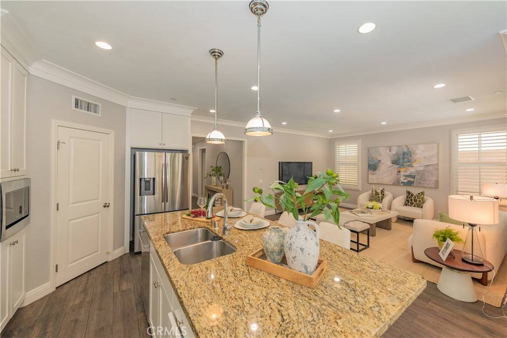 Irvine, CA 92620,201 Bancroft