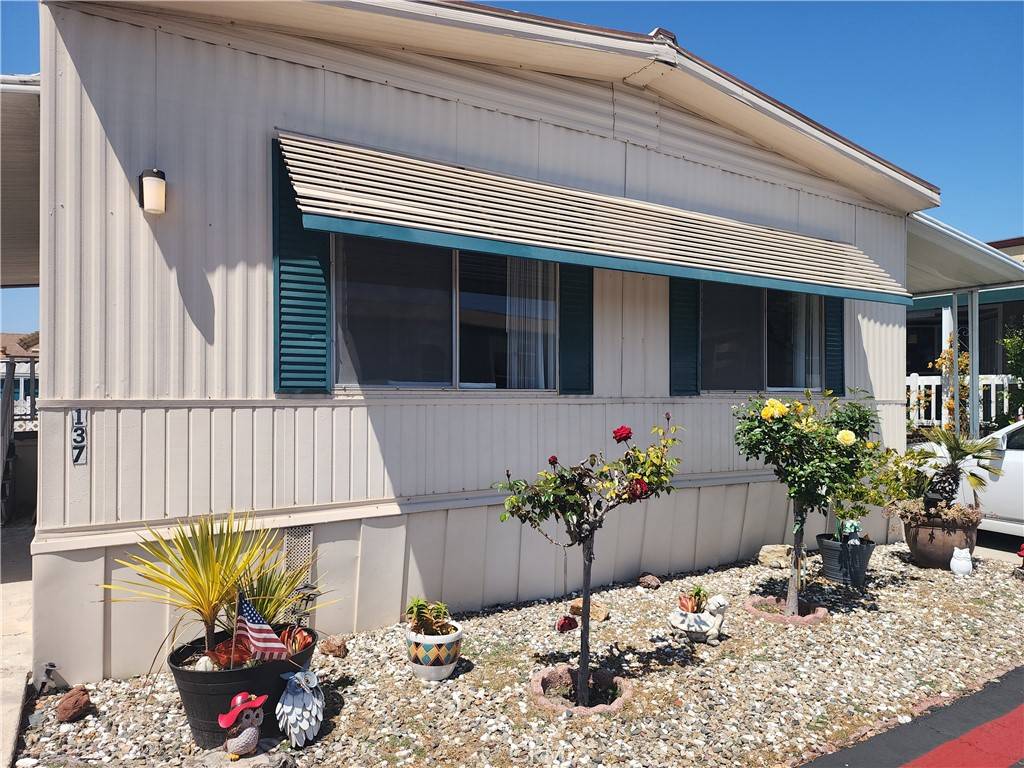 Huntington Beach, CA 92646,19251 Brookhurst #137
