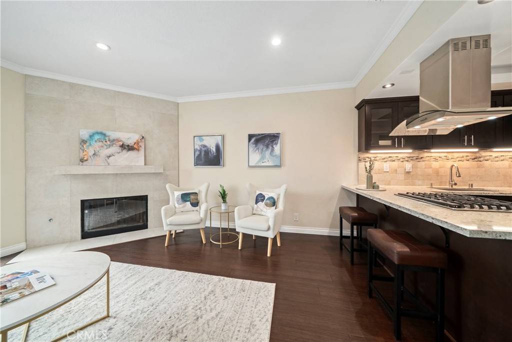 1845 Plaza Del Amo #C, Torrance, CA 90501