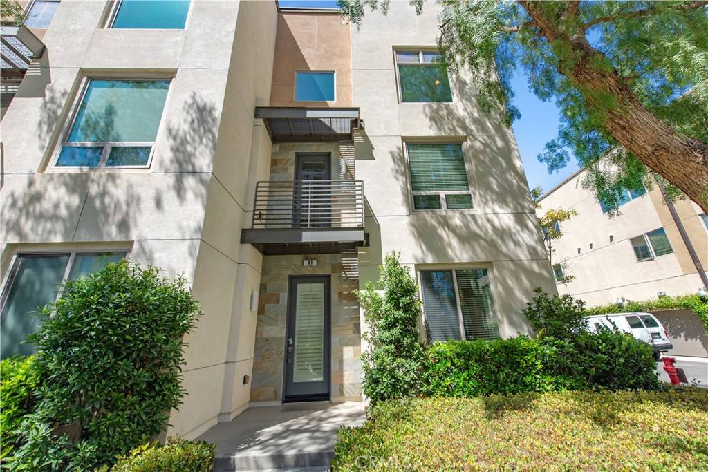 Irvine, CA 92612,41 Soho