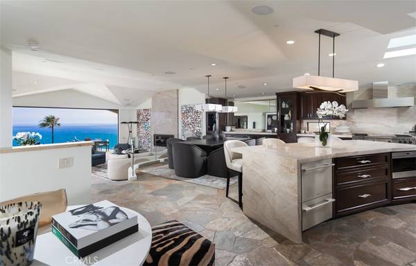 Laguna Beach, CA 92651,26 S La Senda DR