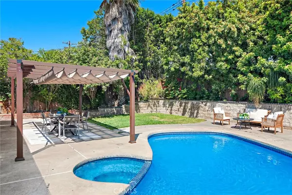 Lake Forest, CA 92630,23076 Dune Mear RD