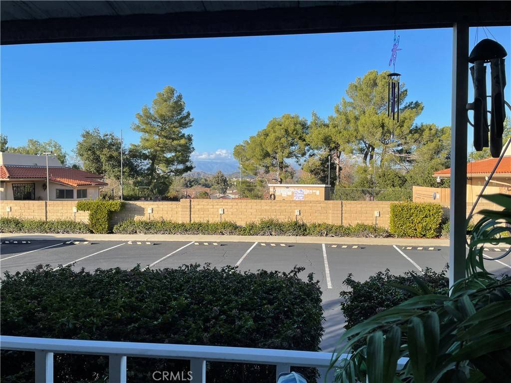 Newbury Park, CA 91320,71 Suzanne CT