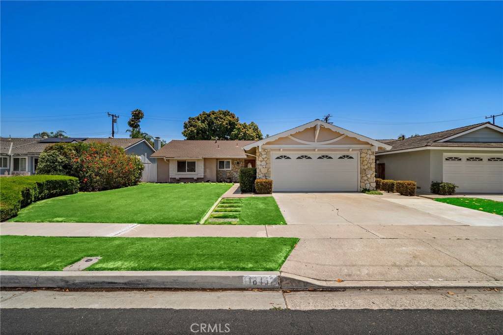 Fountain Valley, CA 92708,18452 Tamarind ST