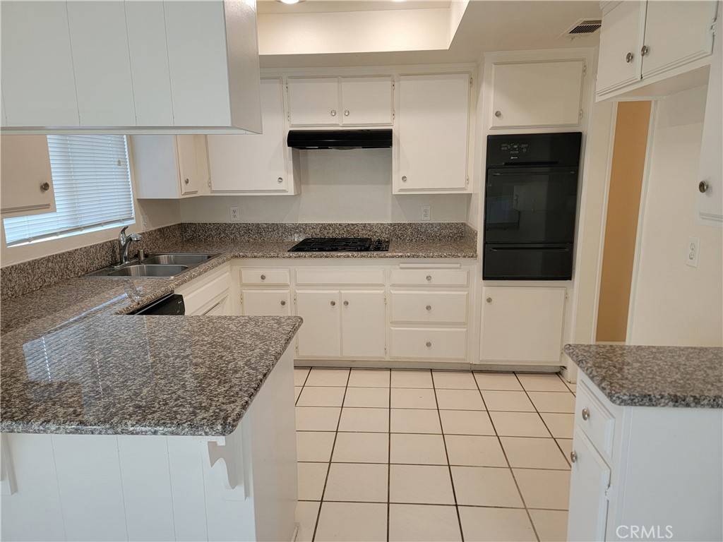 Hemet, CA 92544,733 Piccadilly
