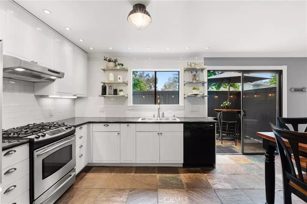 Costa Mesa, CA 92627,1205 Las Arenas WAY #3