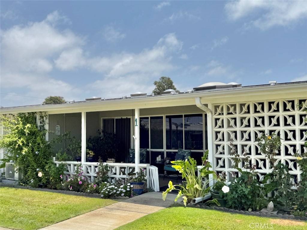 1664 Thunderbird DR #17i, Seal Beach, CA 90740