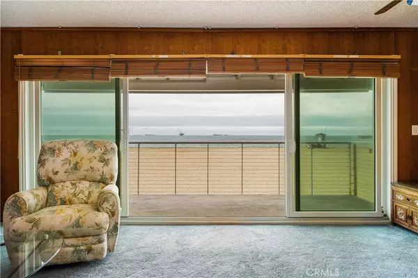 Seal Beach, CA 90740,1207 Seal WAY