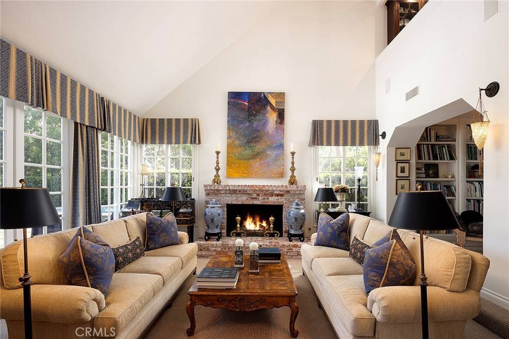 Laguna Hills, CA 92653,24992 Buckskin DR