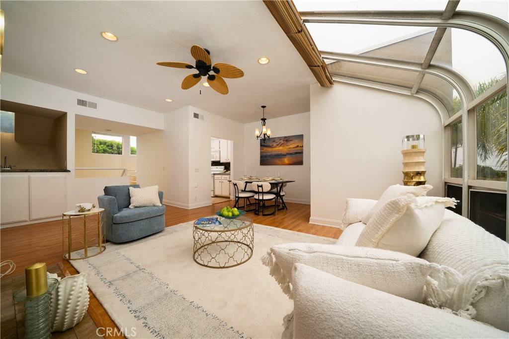 Huntington Beach, CA 92649,16061 Surprise LN