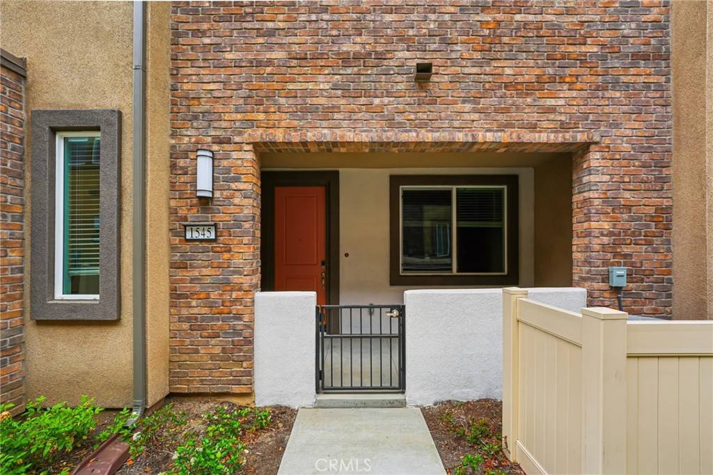 1545 Stratus DR, Pomona, CA 91768