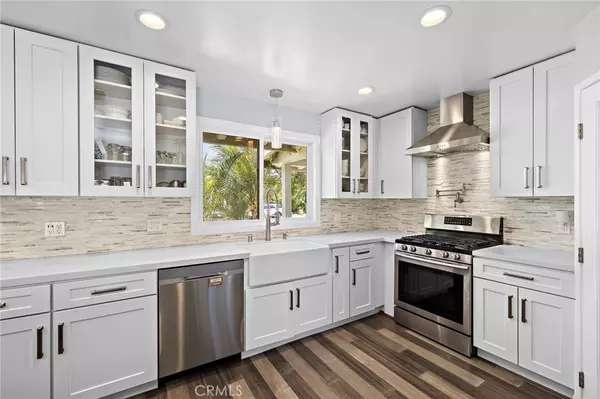 North Tustin, CA 92705,18092 Blue Ridge DR