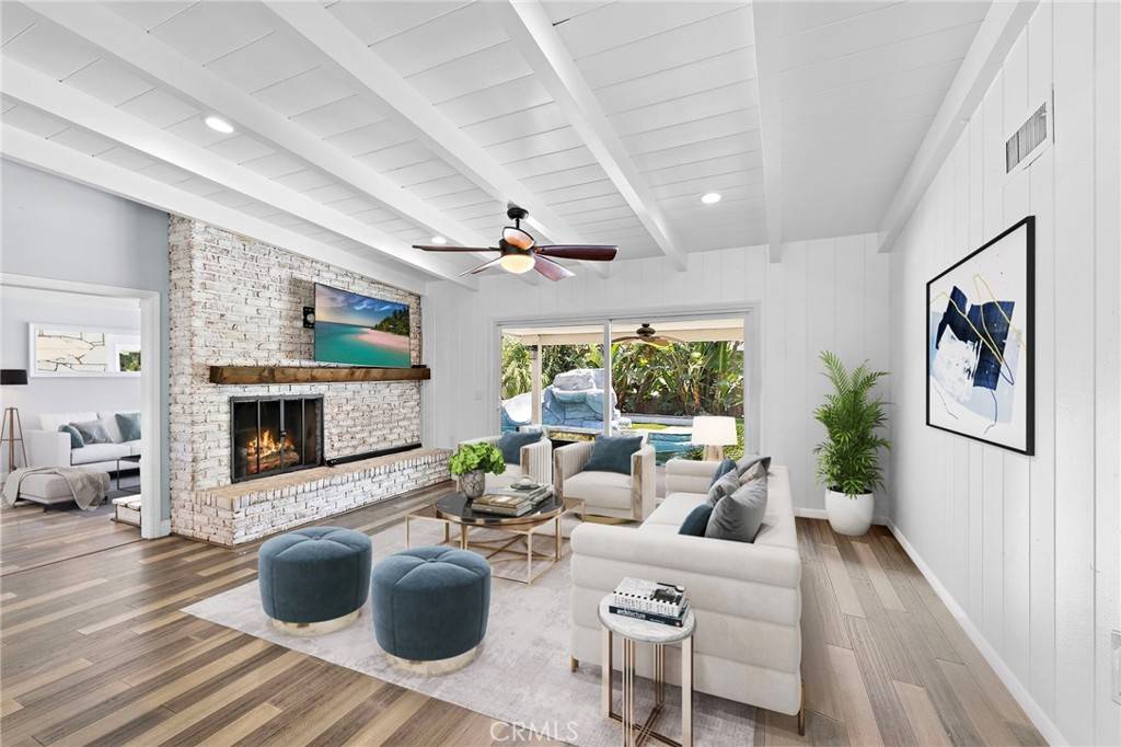 North Tustin, CA 92705,18092 Blue Ridge DR