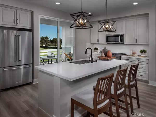 San Pedro, CA 90732,1487 Skyline LN