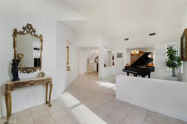 Irvine, CA 92620,7 Glenhaven LN