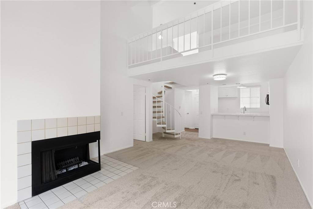 Huntington Beach, CA 92646,20331 Bluffside #A408