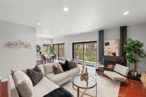 27760 La Costa #16, Mission Viejo, CA 92692