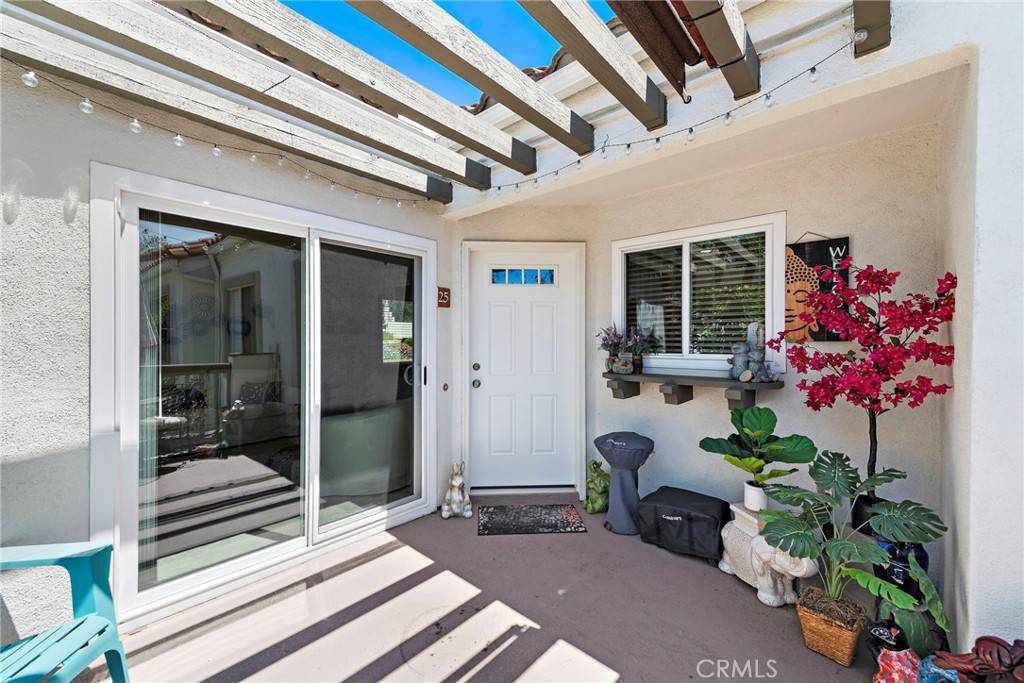Rancho Santa Margarita, CA 92688,25 Via Tortuga